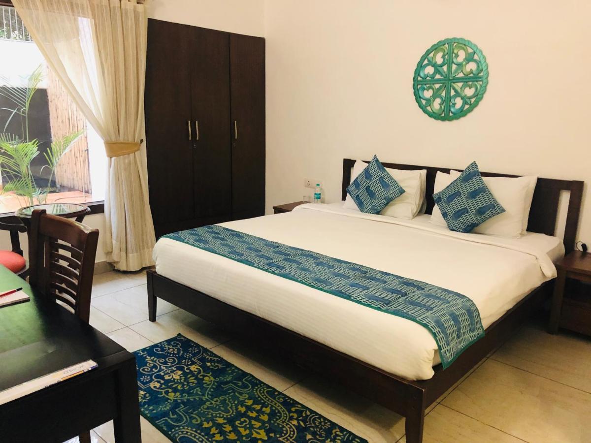 Bed and Breakfast The Neem Nowe Delhi Zewnętrze zdjęcie