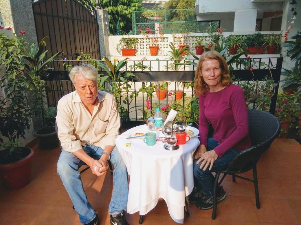 Bed and Breakfast The Neem Nowe Delhi Zewnętrze zdjęcie